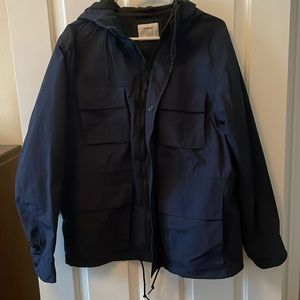 Old Navy Men’s Lightweight Spring/Fall coat. Blue Hooded. Medium. Like new. Nice